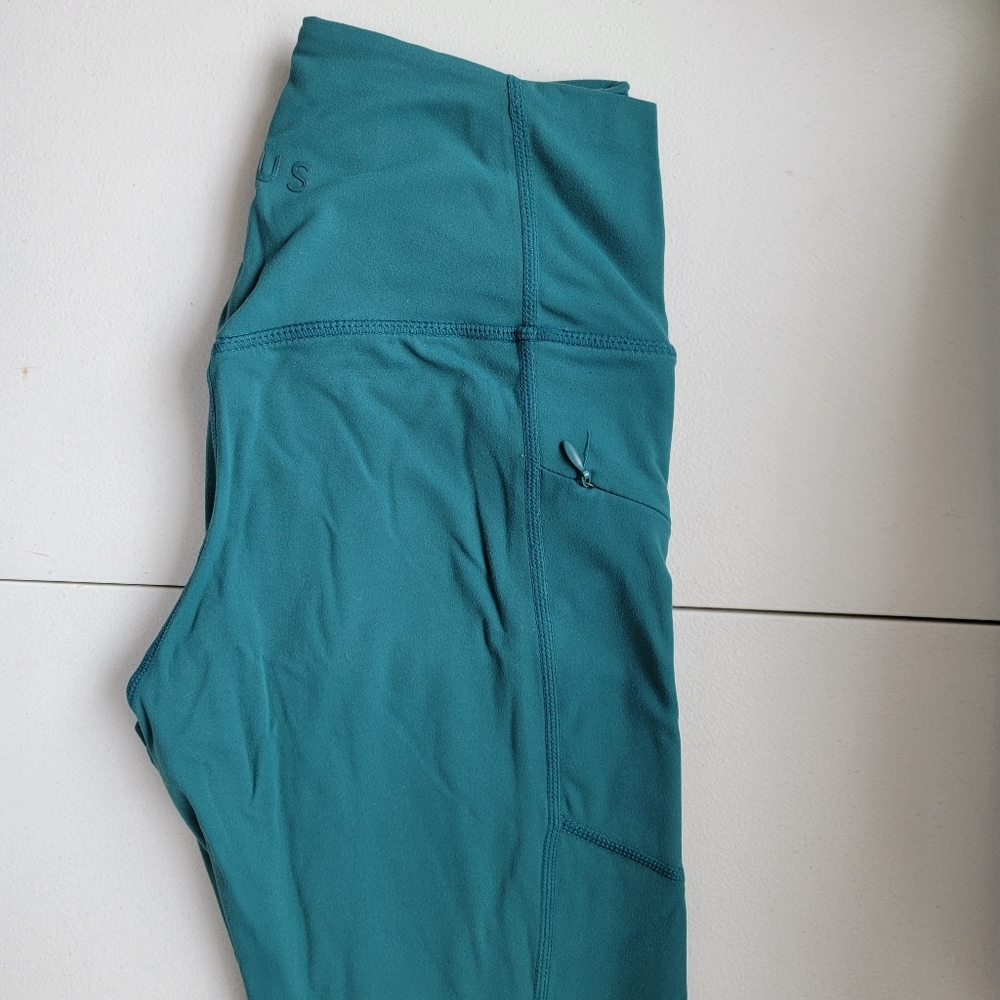Zip up enhanced leggings sold separately - Picture 4 of 6